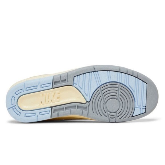 Nike air Jordan 🔥2 
‘ look, up in the air’
NWOT - Picture 12 of 17